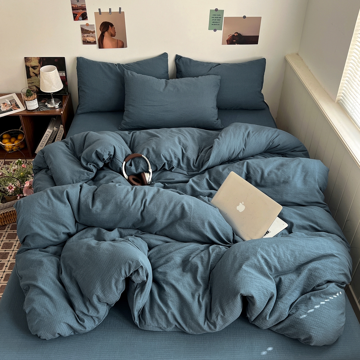 花伞家居 2026新款简约纯色双拼双层纱高克重水洗棉四件套 深邃蓝