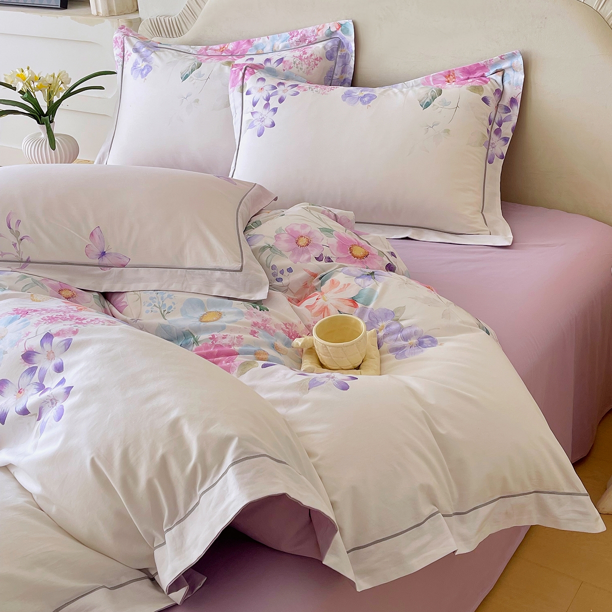 91家纺网 家纺一手货源 找家纺 焱博家纺 2026新款A类加厚全棉13376印花四件套 淡彩花园