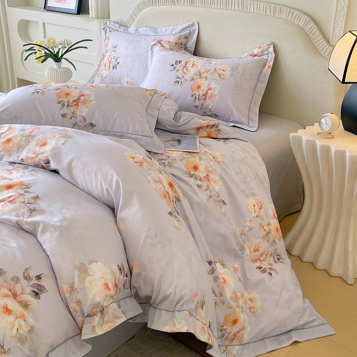 91家纺网 家纺一手货源 找家纺 焱博家纺 2026新款A类加厚全棉13376印花四件套 花信风吟