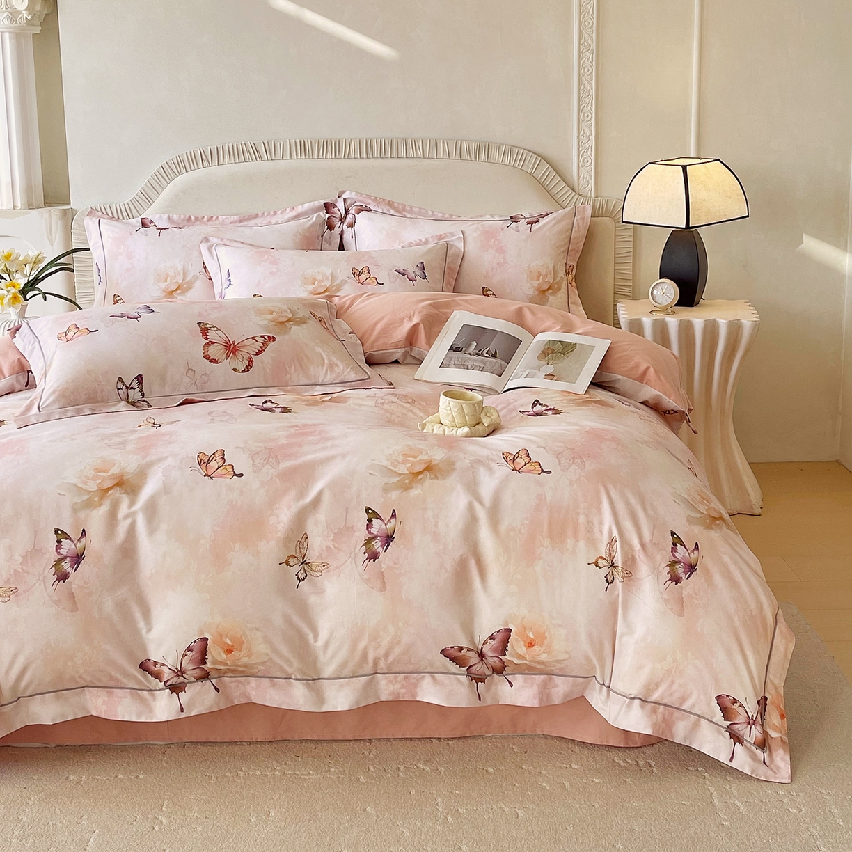 91家纺网 家纺一手货源 找家纺 焱博家纺 2026新款A类加厚全棉13376印花四件套 花香蝶舞