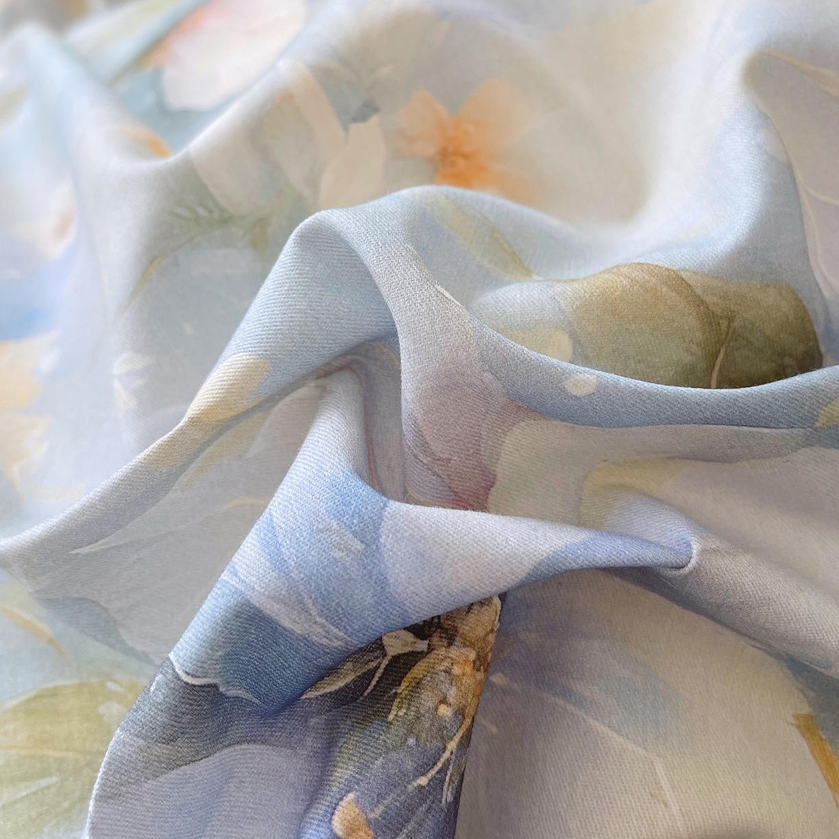 91家纺网 家纺一手货源 找家纺 焱博家纺 2026新款A类加厚全棉13376印花四件套 陌上烟雨