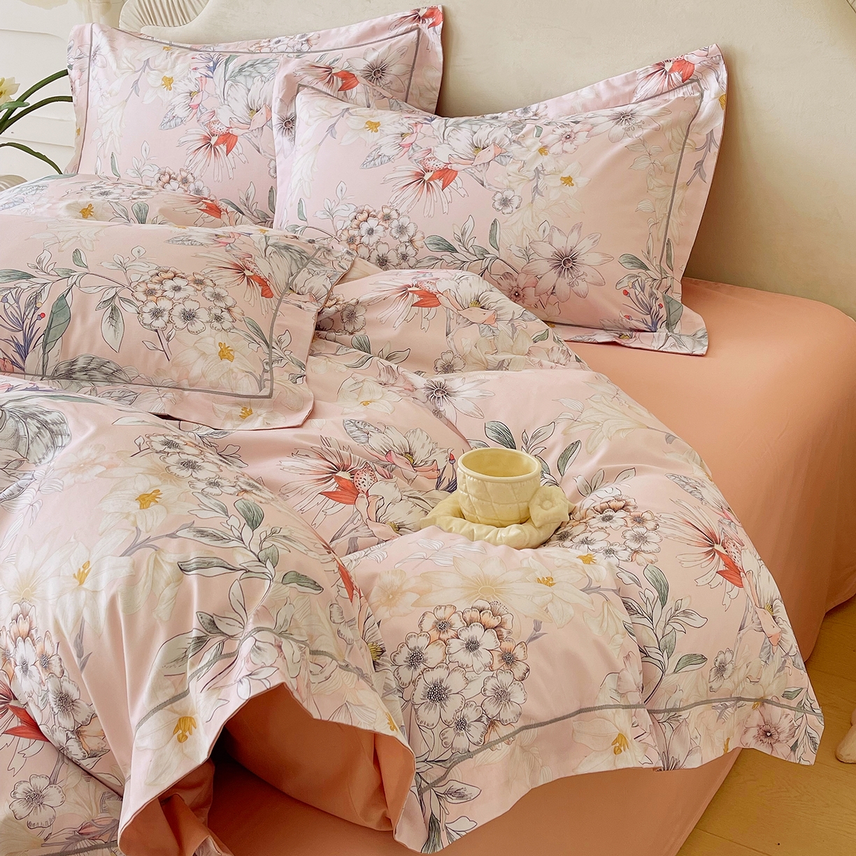 91家纺网 家纺一手货源 找家纺 焱博家纺 2026新款A类加厚全棉13376印花四件套 诗意漫步