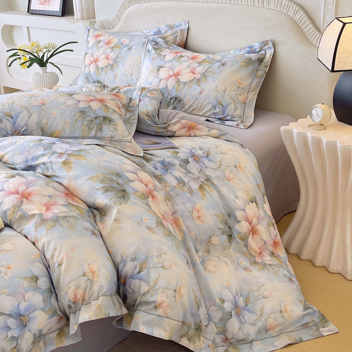 91家纺网 家纺一手货源 找家纺 焱博家纺 2026新款A类加厚全棉13376印花四件套 陌上烟雨