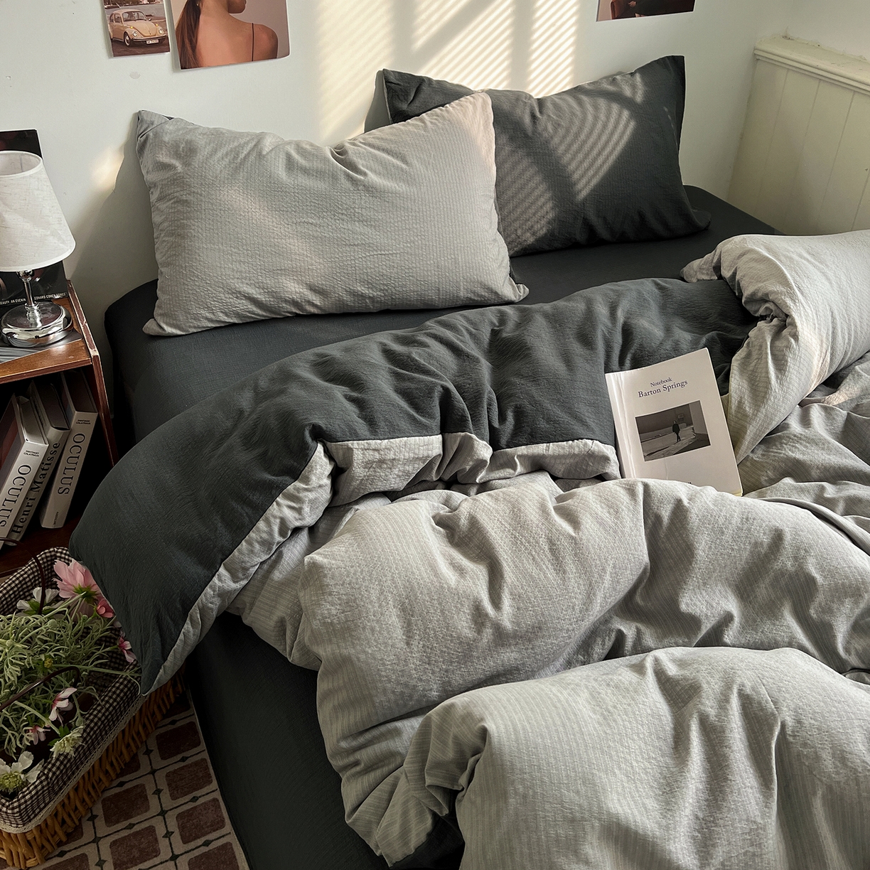 91家纺网 家纺一手货源 找家纺 花伞家居 2026新款简约纯色双拼双层纱高克重水洗棉四件套 松烟灰+石墨灰