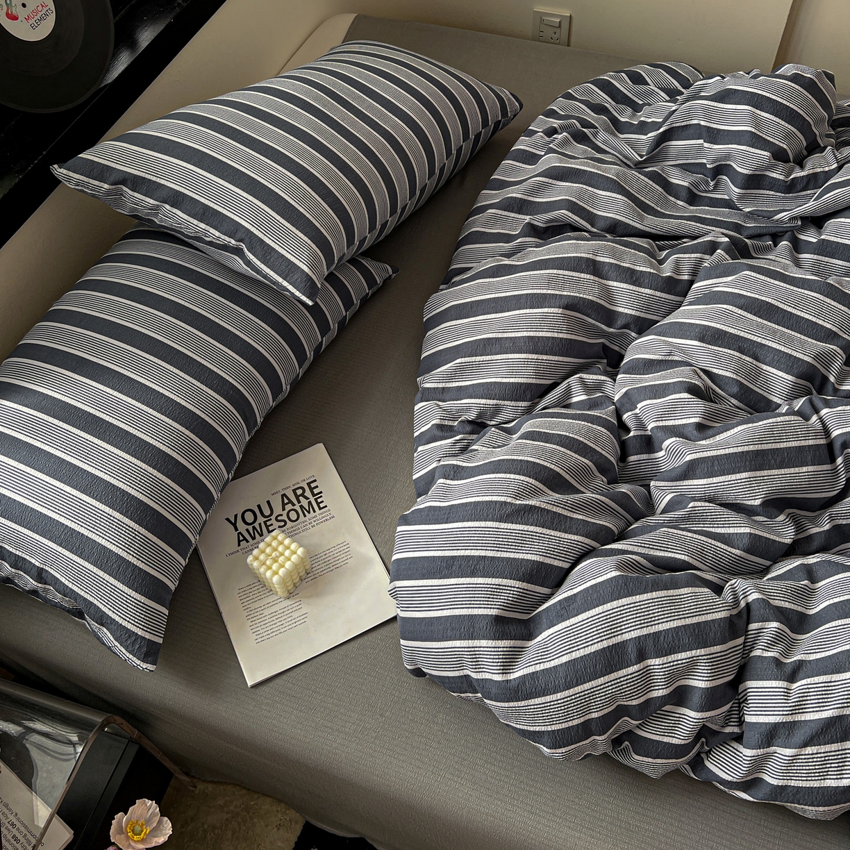 91家纺网 家纺一手货源 找家纺 花伞家居 2026新款中古风双层纱简约格纹系列（提供买家秀） 复古蓝条纹