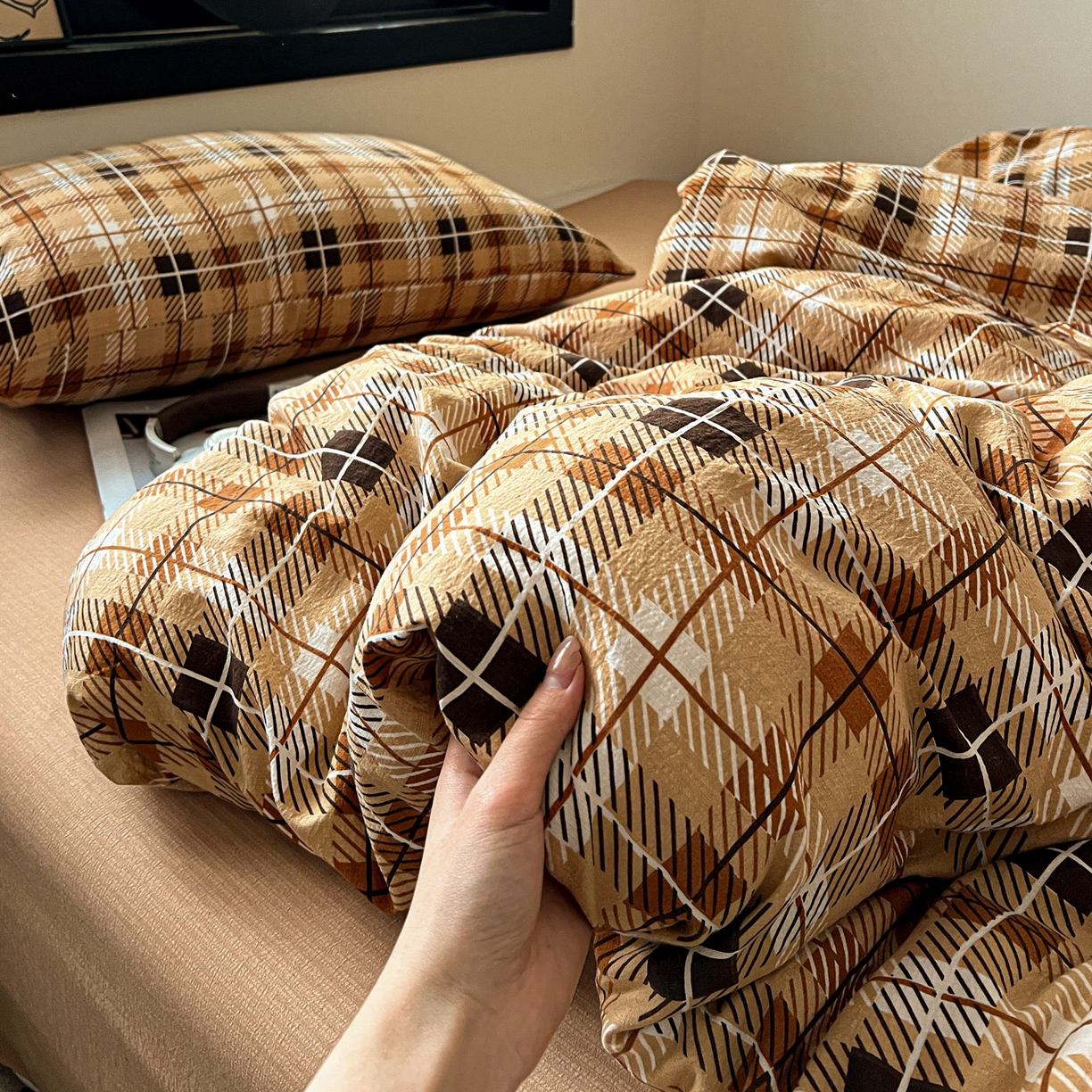 91家纺网 家纺一手货源 找家纺 花伞家居 2026新款中古风双层纱简约格纹系列（提供买家秀） 经典格子