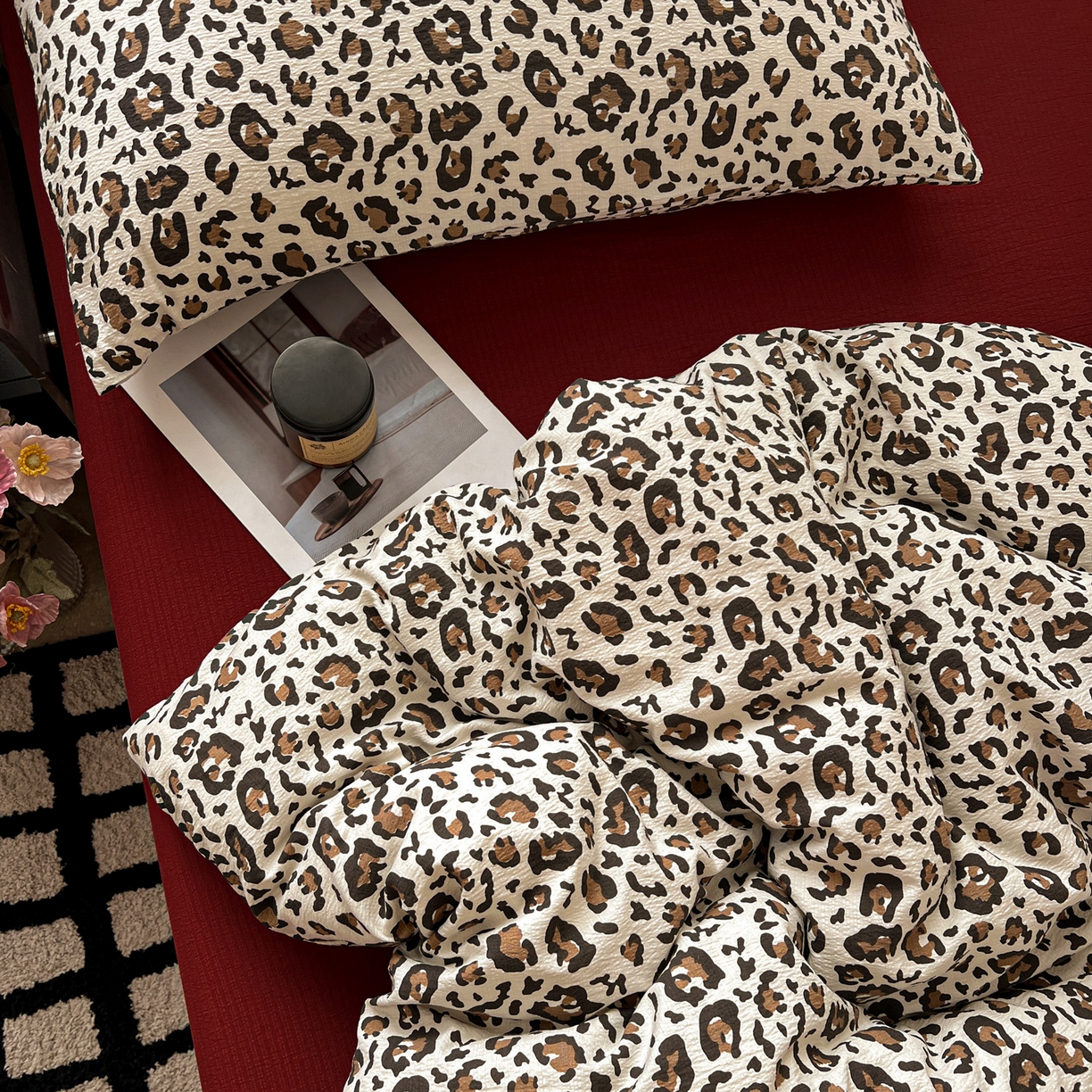 91家纺网 家纺一手货源 找家纺 花伞家居 2026新款中古风双层纱简约格纹系列（提供买家秀） 卡其豹纹