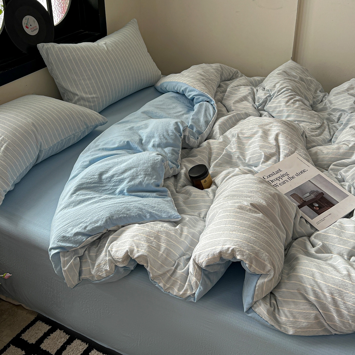 91家纺网 家纺一手货源 找家纺 花伞家居 2026新款中古风双层纱简约格纹系列（提供买家秀） 奶蓝细条