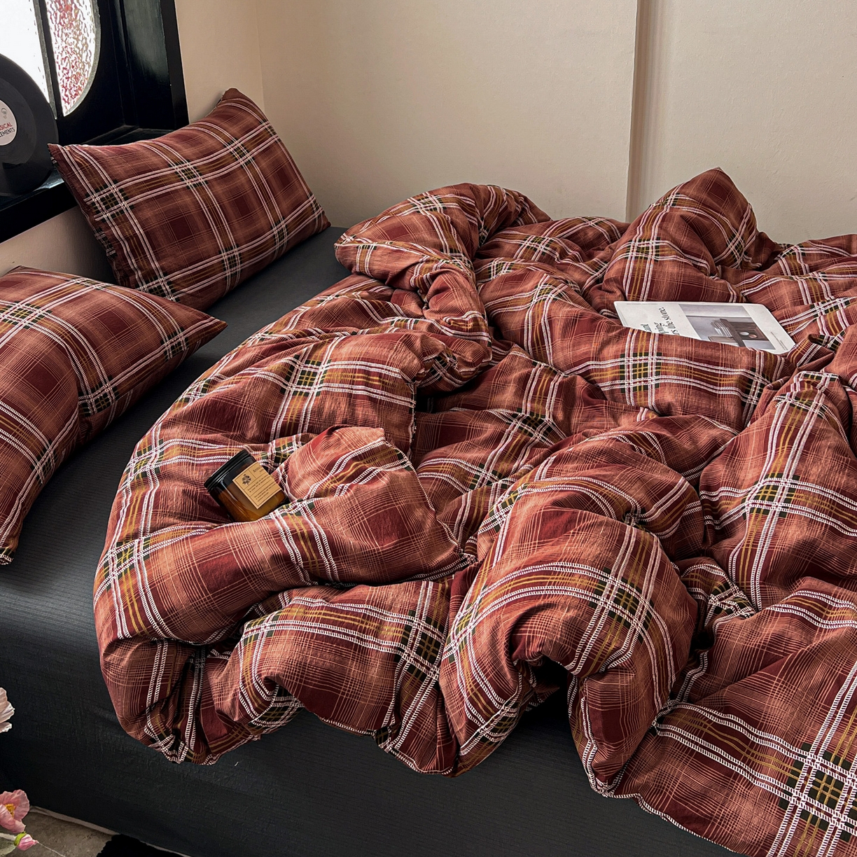 91家纺网 家纺一手货源 找家纺 花伞家居 2026新款中古风双层纱简约格纹系列（提供买家秀） 苏格兰红格