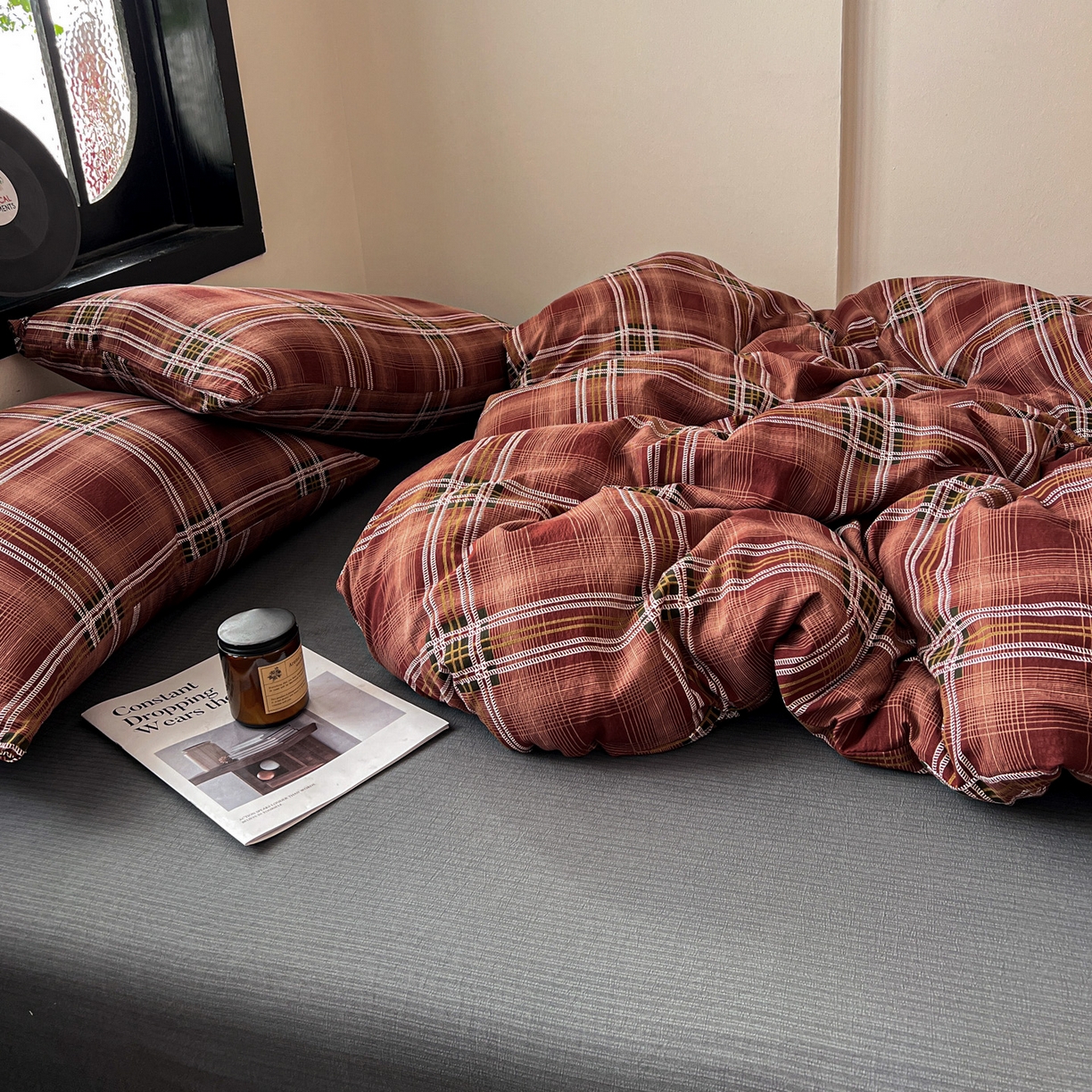 91家纺网 家纺一手货源 找家纺 花伞家居 2026新款中古风双层纱简约格纹系列（提供买家秀） 苏格兰红格