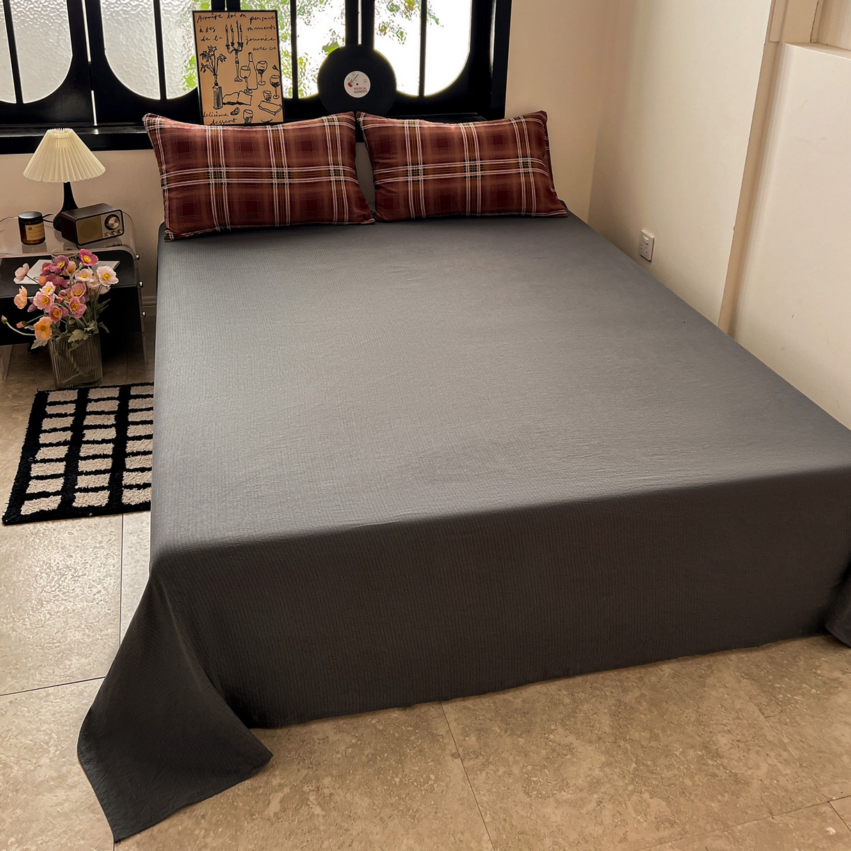 91家纺网 家纺一手货源 找家纺 花伞家居 2026新款中古风双层纱简约格纹系列（提供买家秀） 苏格兰红格