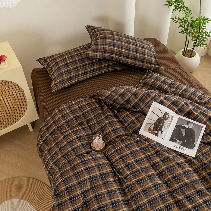 91家纺网 家纺一手货源 找家纺 喜四方 2026新款全棉色织水洗棉四件套 苏格兰（紫咖）