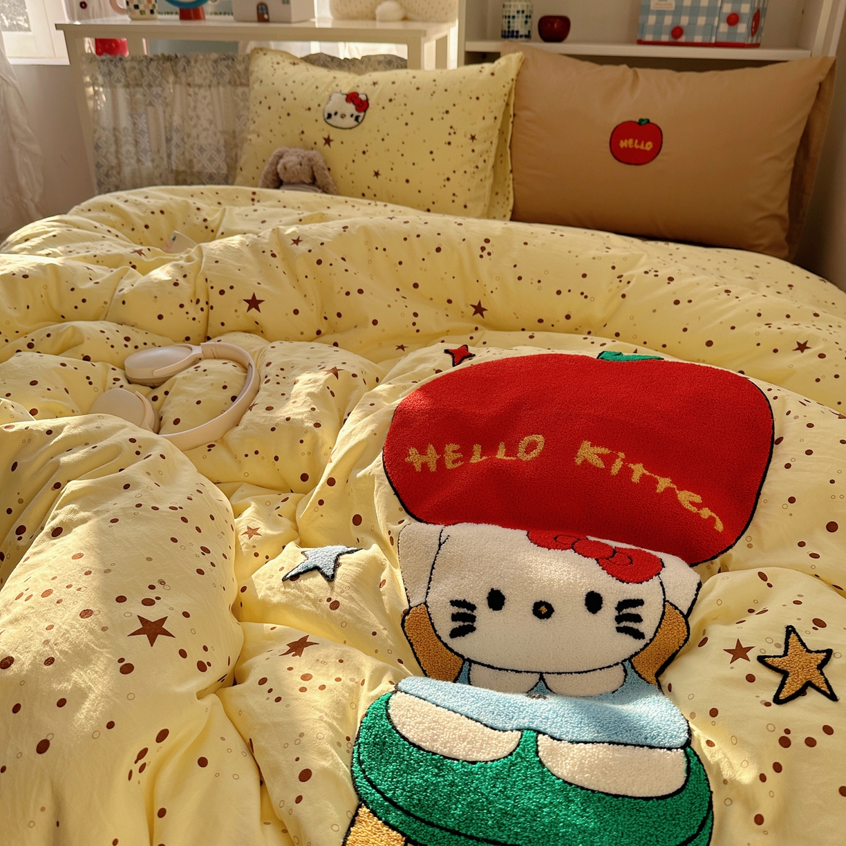 91家纺网 家纺一手货源 找家纺 初念 2026新款2026超软糯可爱系毛巾绣四件套系列提供买家秀 apple猫