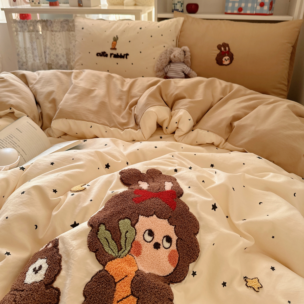 91家纺网 家纺一手货源 找家纺 初念 2026新款2026超软糯可爱系毛巾绣四件套系列提供买家秀 萝卜星星呀