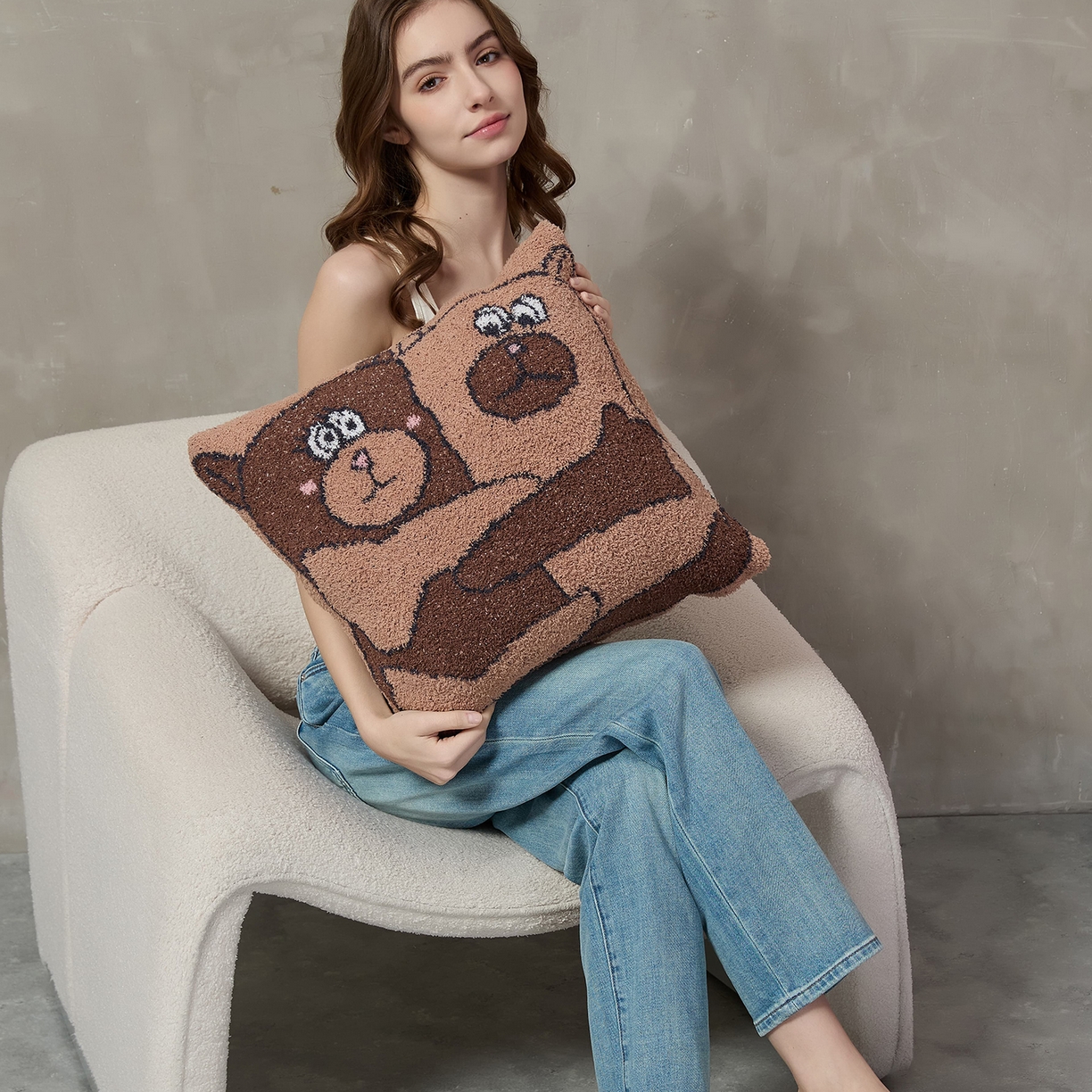 91家纺网 家纺一手货源 找家纺 （总）暖绵绵家纺 2026新款小熊软糯抱枕套抱枕可拆新-在一起 券后/折后零售价不得低于：抱枕套61元，大抱枕145元