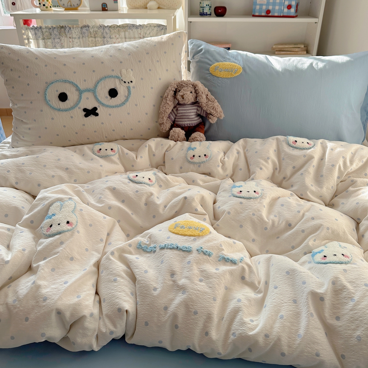 91家纺网 家纺一手货源 找家纺 初念 2026新款2026超软糯可爱系毛巾绣四件套系列提供买家秀 米菲集合