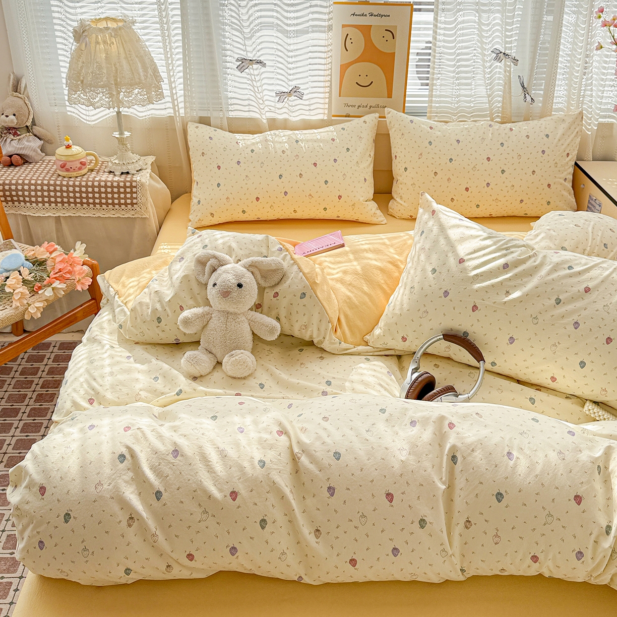 91家纺网 家纺一手货源 找家纺 名品家纺 2026新款古法水洗仿棉云感纱四件套 提供买家秀 彩色草莓