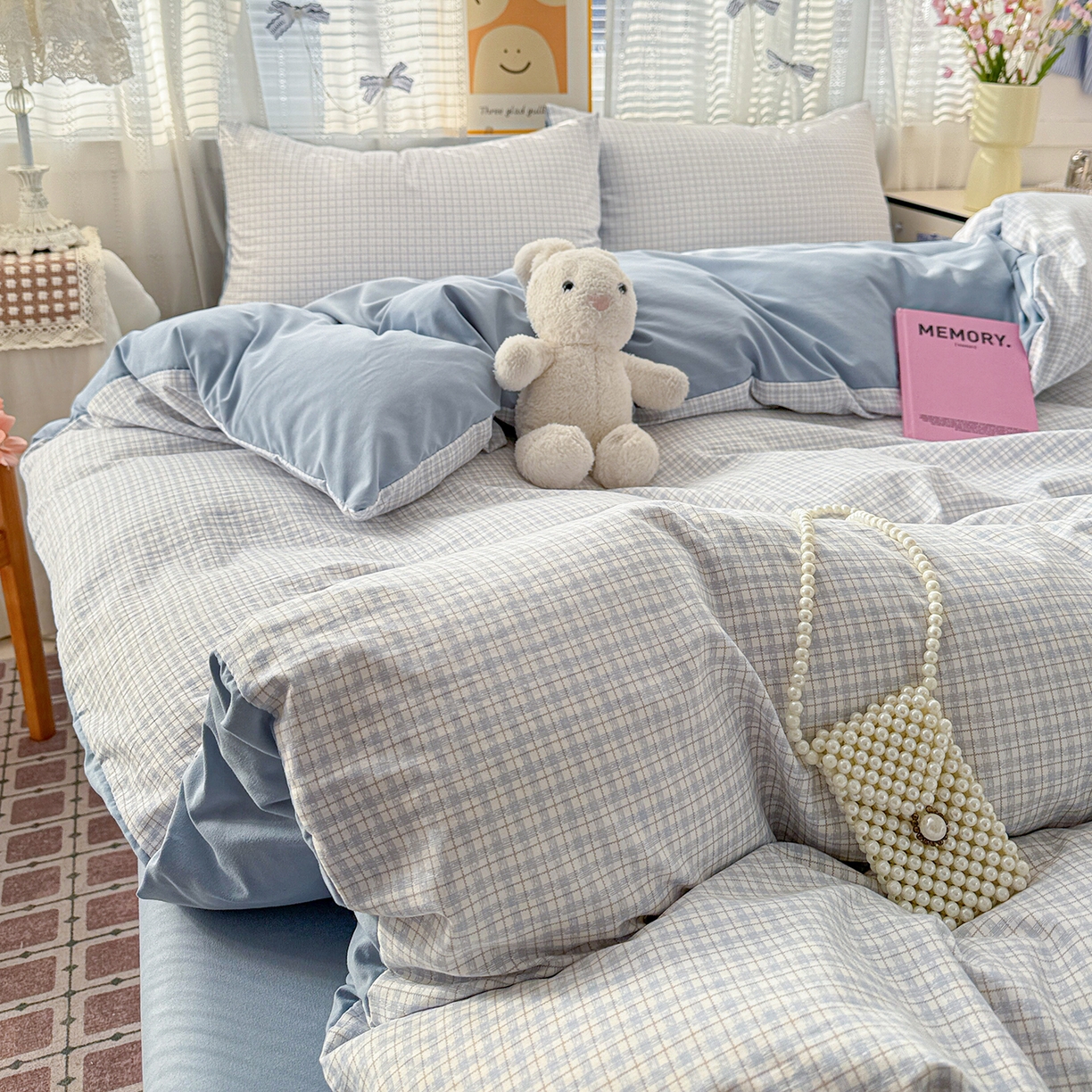 91家纺网 家纺一手货源 找家纺 名品家纺 2026新款古法水洗仿棉云感纱四件套 提供买家秀 蓝小格