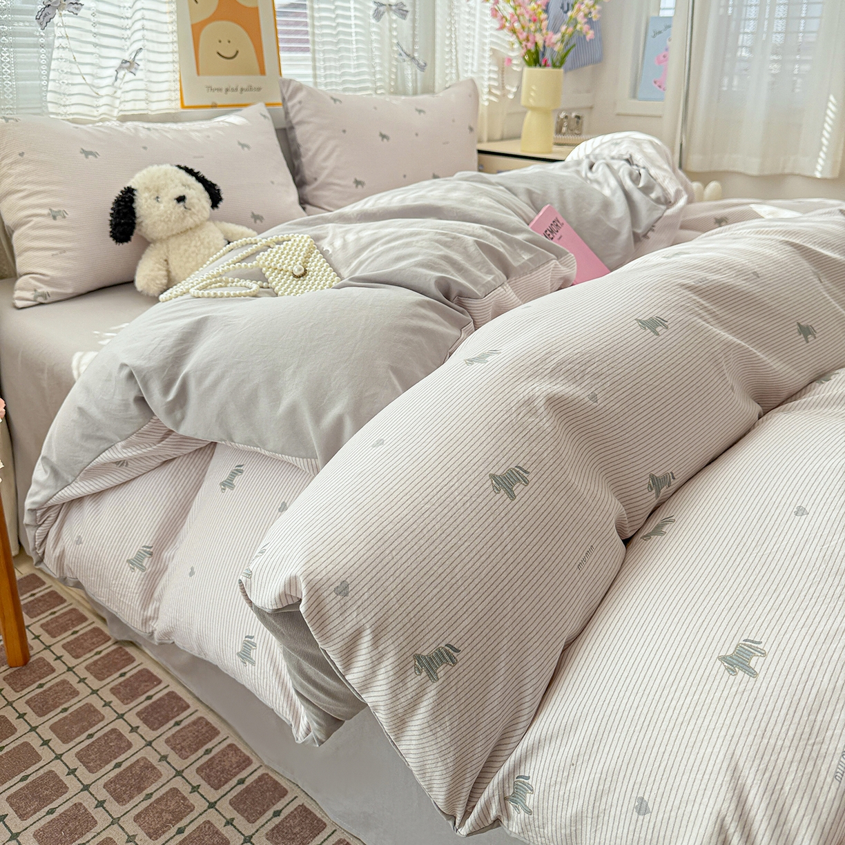 91家纺网 家纺一手货源 找家纺 名品家纺 2026新款古法水洗仿棉云感纱四件套 提供买家秀 手绘小马