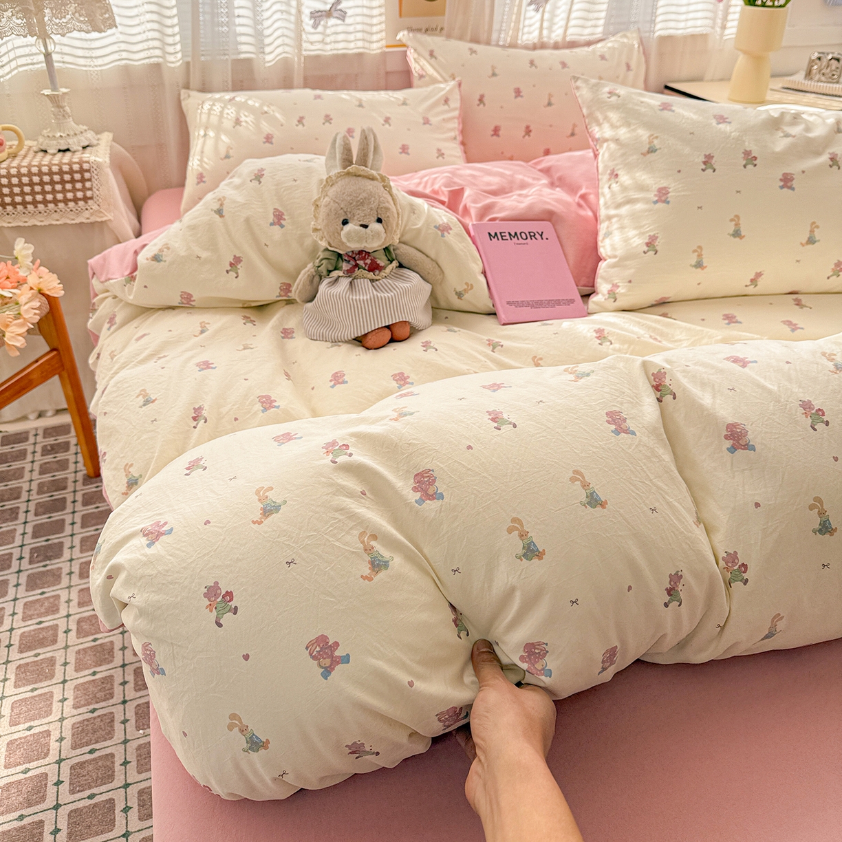 91家纺网 家纺一手货源 找家纺 名品家纺 2026新款古法水洗仿棉云感纱四件套 提供买家秀 甜心兔