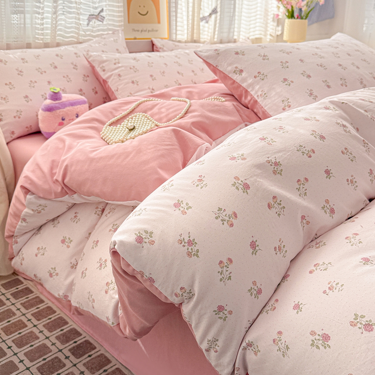 91家纺网 家纺一手货源 找家纺 名品家纺 2026新款古法水洗仿棉云感纱四件套 提供买家秀 小玫瑰