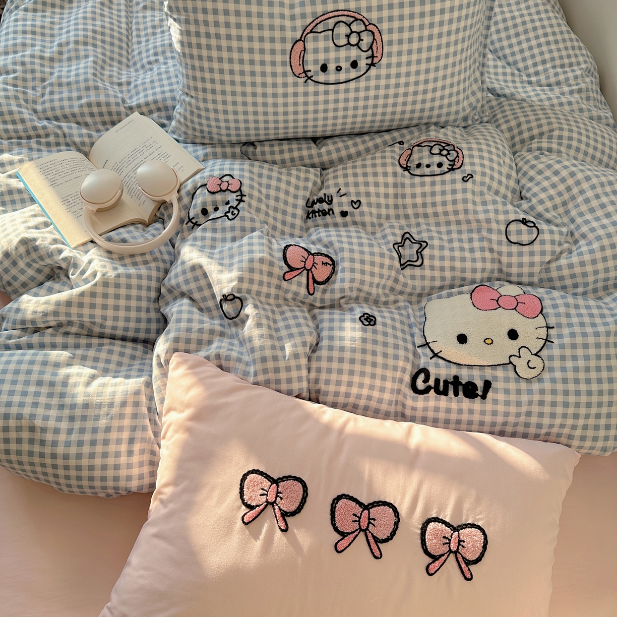 91家纺网 家纺一手货源 找家纺 初念 2026新款2026超软糯可爱系毛巾绣四件套系列提供买家秀 音乐格猫咪