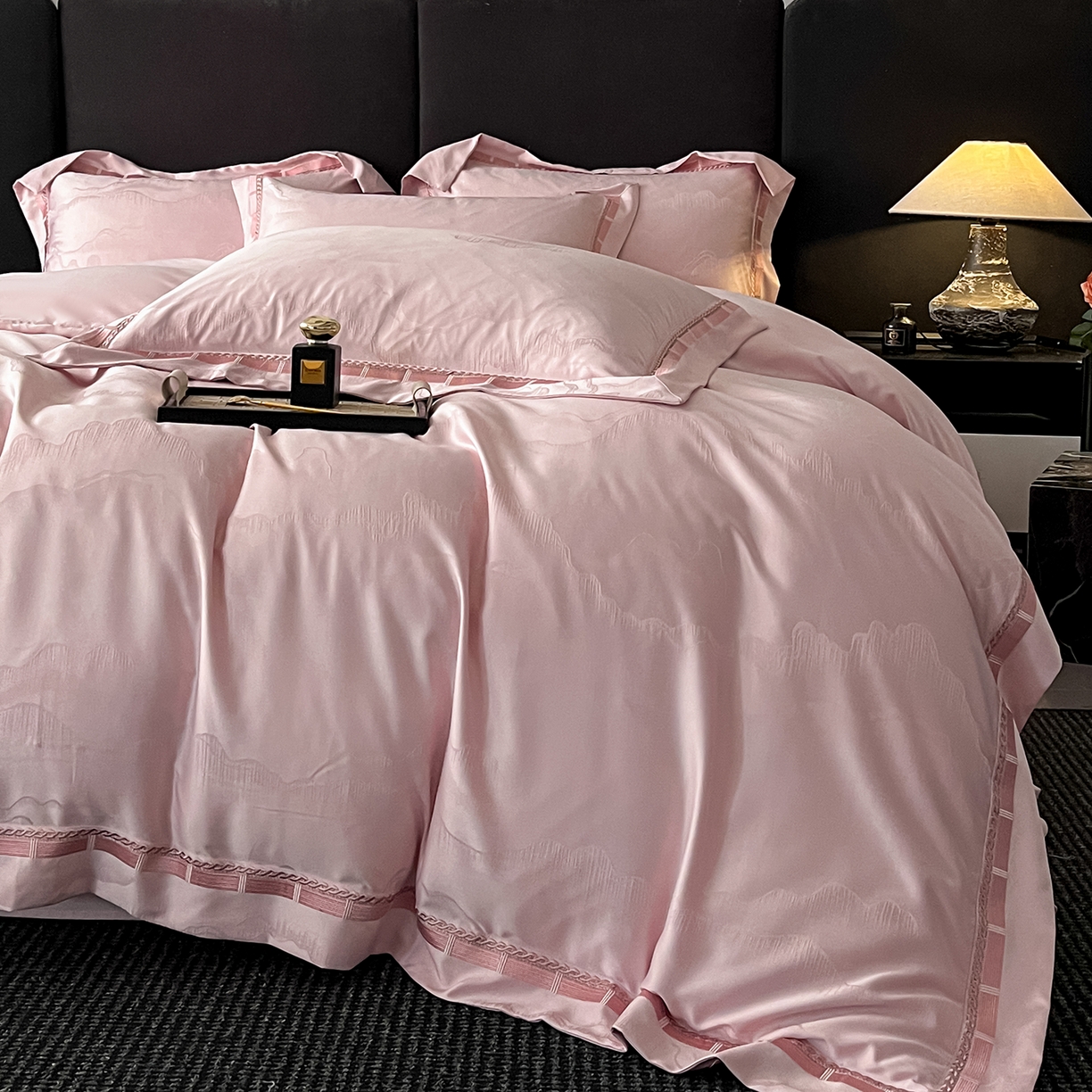 91家纺网 家纺一手货源 找家纺 置顶家纺 2026春夏新款亲肤提花四件套-山峦 山峦-浅豆沙