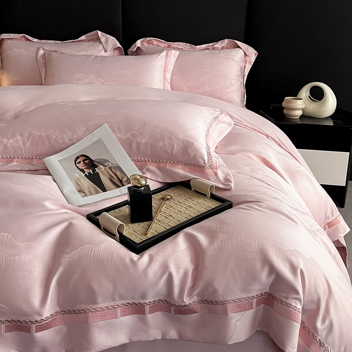 91家纺网 家纺一手货源 找家纺 置顶家纺 2026春夏新款亲肤提花四件套-山峦 山峦-浅豆沙