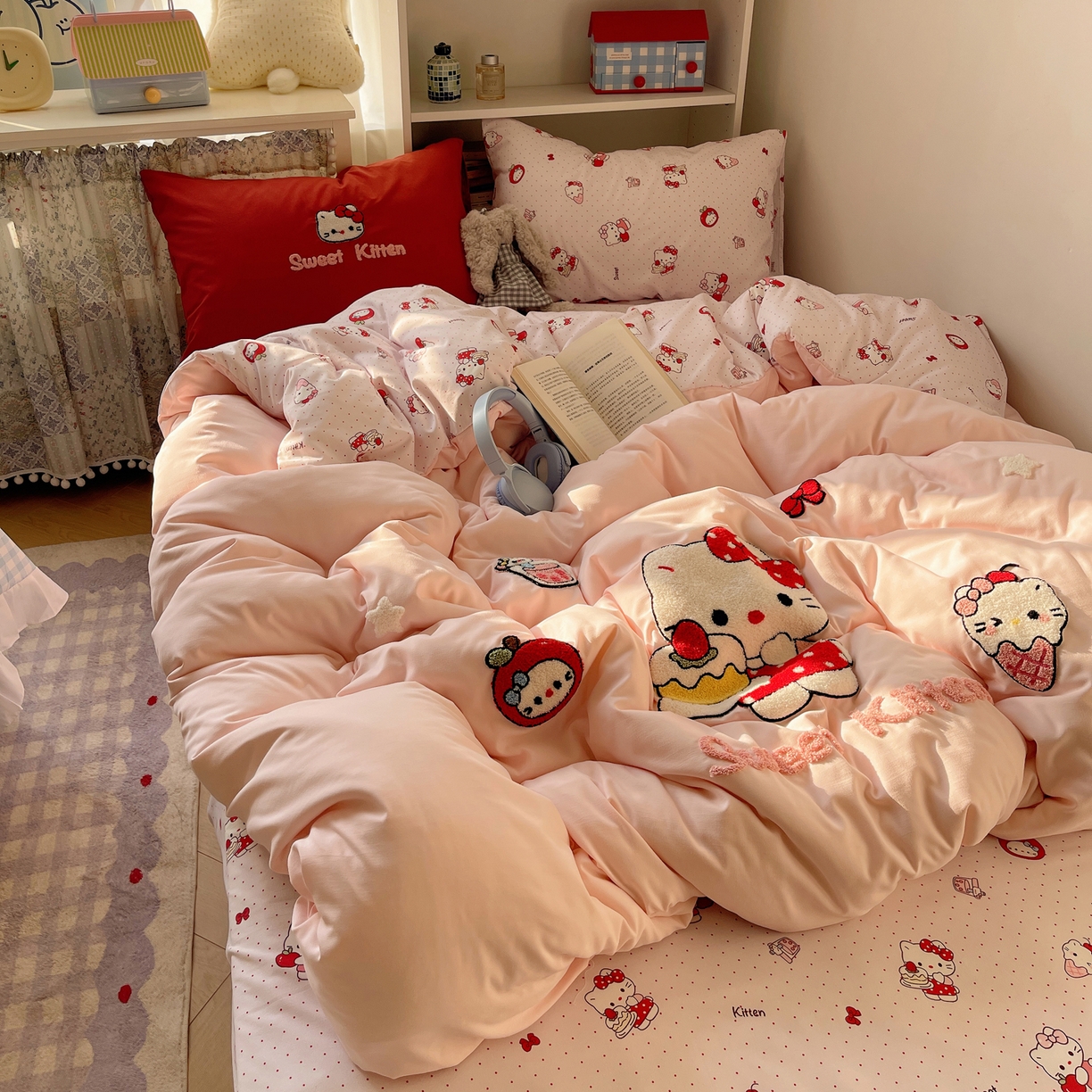 91家纺网 家纺一手货源 找家纺 初念 2026新款2026超软糯可爱系毛巾绣四件套系列提供买家秀 做甜品的猫