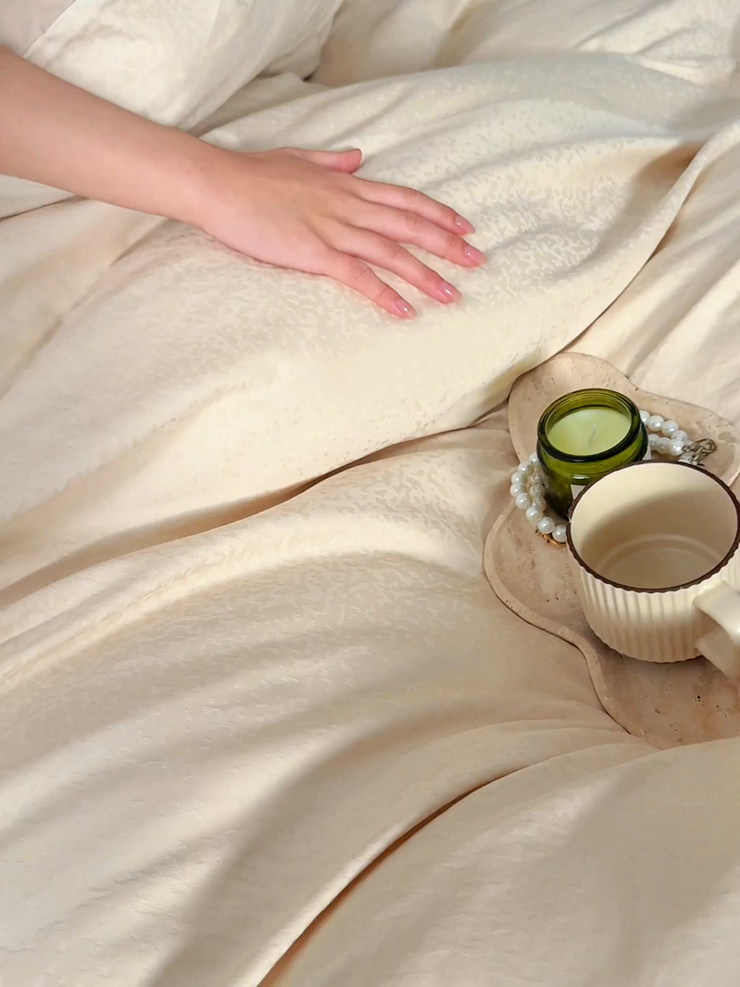 91家纺网 家纺一手货源 找家纺 富馨莱 2026新款100支长绒棉色织大提花四件套单品被套系列 爱庭-燕麦烤茶