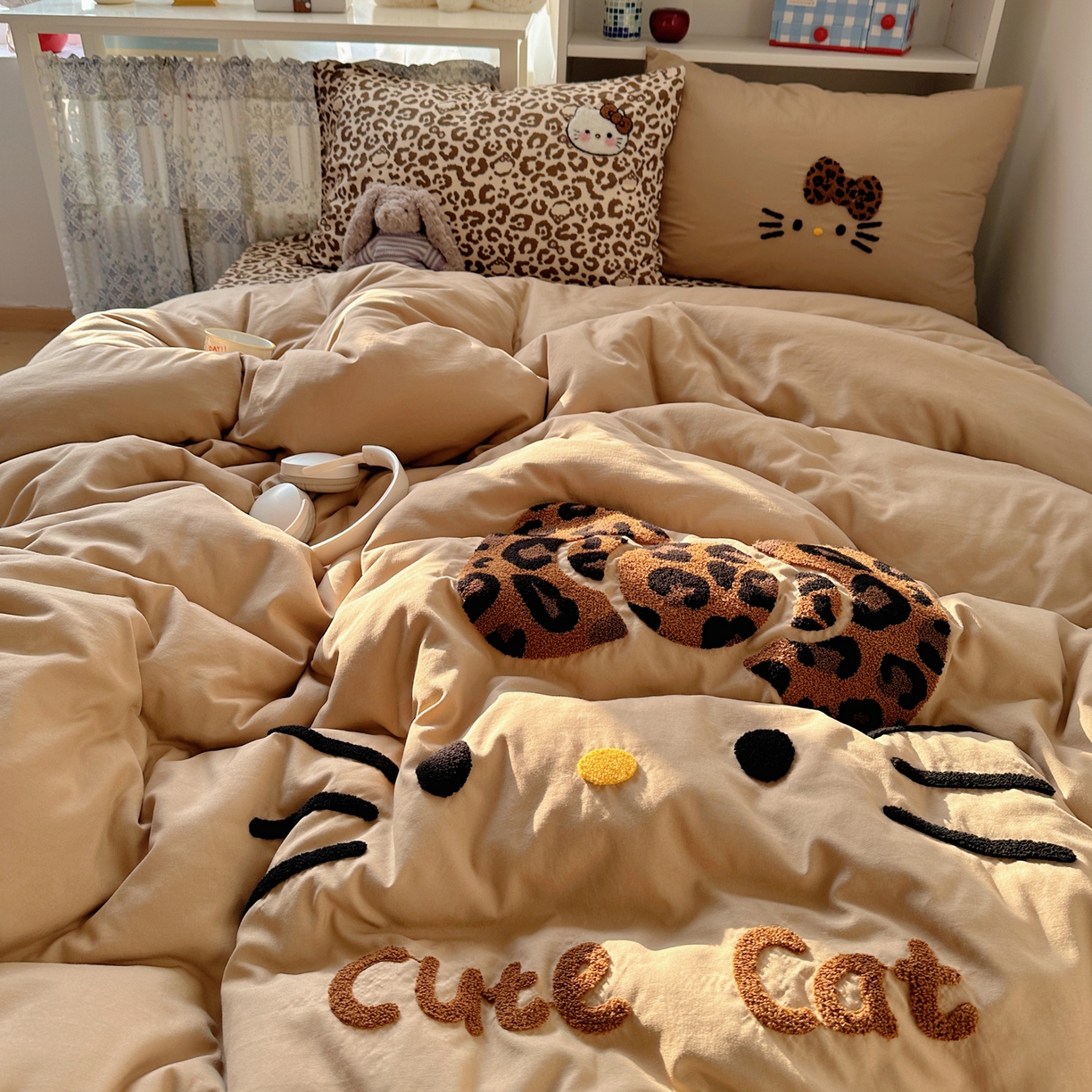 91家纺网 家纺一手货源 找家纺 （总）贝扬思家纺 2026新款超软糯可爱系毛巾绣四件套系列