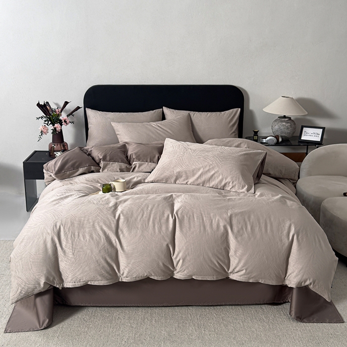 91家纺网 家纺一手货源 找家纺 富馨莱 2026新款100支长绒棉色织大提花四件套单品枕套系列 凤鸣-可可棕