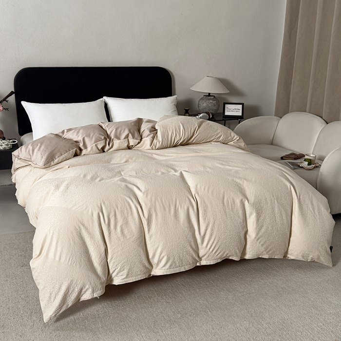 91家纺网 家纺一手货源 找家纺 富馨莱 2026新款100支长绒棉色织大提花四件套系列 爱庭-燕麦烤茶