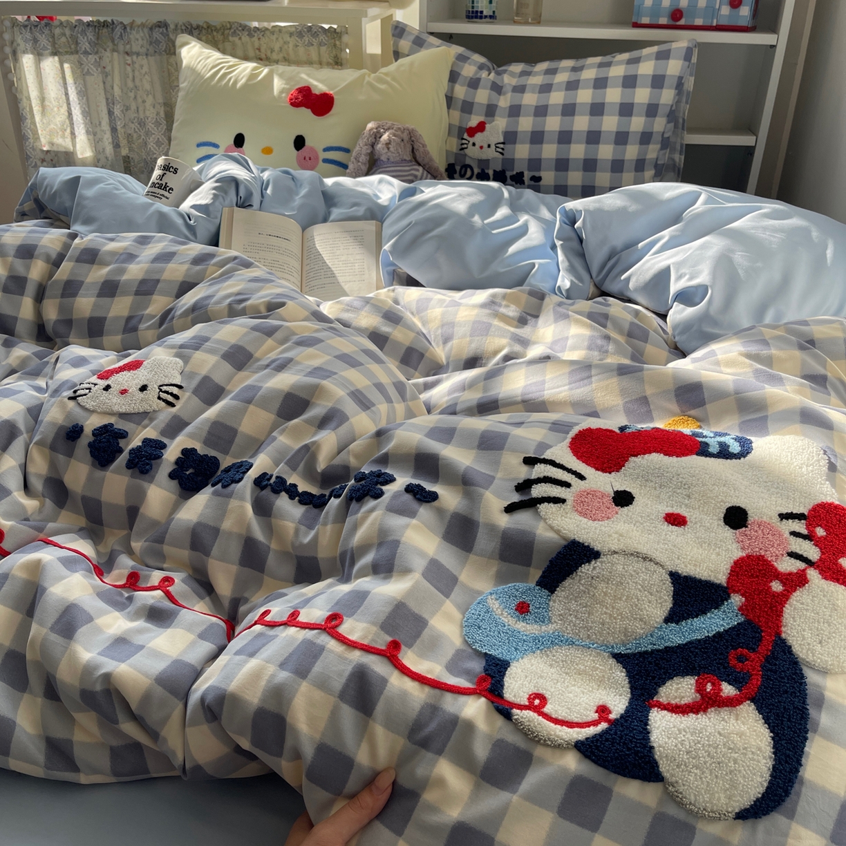 91家纺网 家纺一手货源 找家纺 贝扬思家纺 2026新款超软糯可爱系毛巾绣四件套系列 每天热线