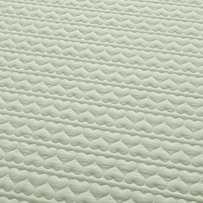 91家纺网 家纺一手货源 找家纺 邵依家纺 2026新款原棉防水床笠系列 爱心嫩绿