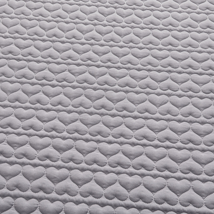 91家纺网 家纺一手货源 找家纺 邵依家纺 2026新款原棉防水床笠系列 爱心深灰