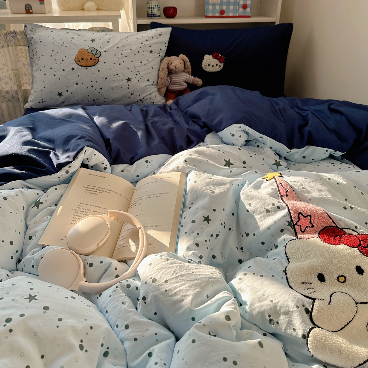 91家纺网 家纺一手货源 找家纺 贝扬思家纺 2026新款超软糯可爱系毛巾绣四件套系列 约会猫咪