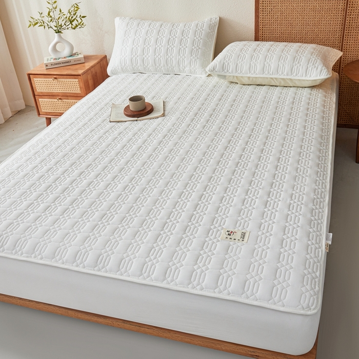 91家纺网 家纺一手货源 找家纺 邵依家纺 2026新款原棉防水床笠系列 菱格本白