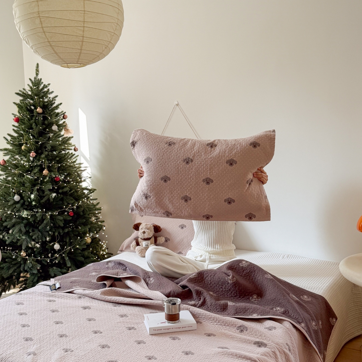 沐瑟家纺 2026新款纯棉四层纱布枕巾-叮叮狗和浅跳兔 叮叮狗-粉色