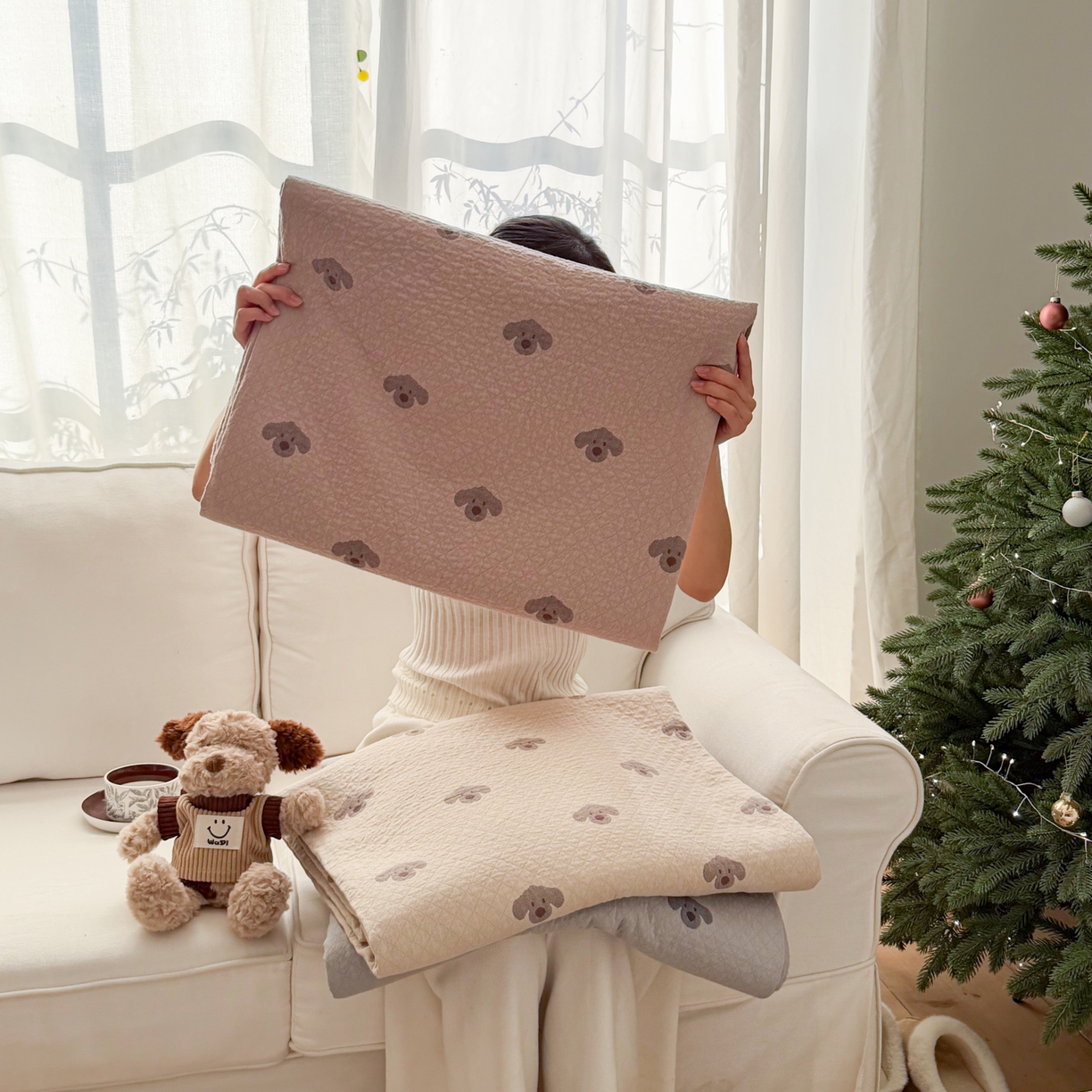 91家纺网 家纺一手货源 找家纺 沐瑟家纺 2026新款纯棉四层纱布枕巾-叮叮狗和浅跳兔 组合图