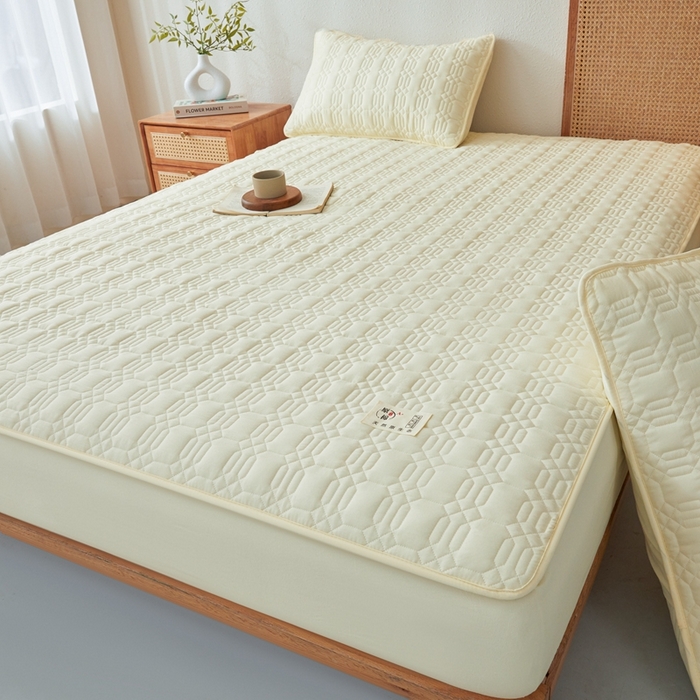 91家纺网 家纺一手货源 找家纺 邵依家纺 2026新款原棉防水床笠系列 菱格豆青