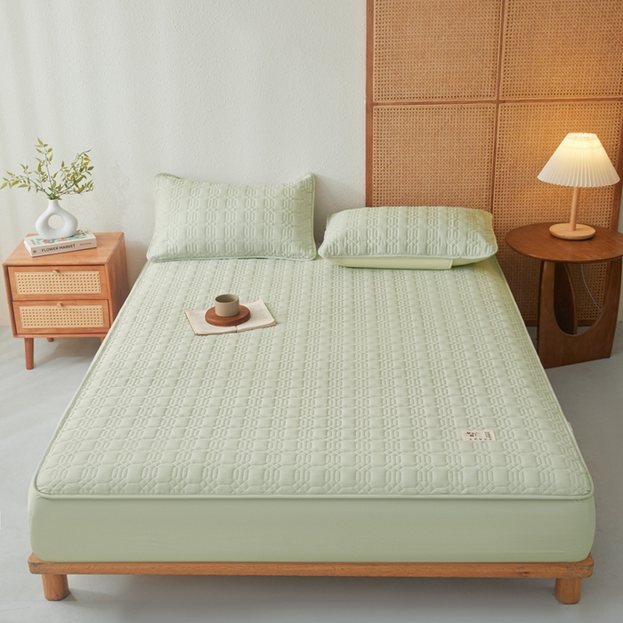 91家纺网 家纺一手货源 找家纺 邵依家纺 2026新款原棉防水床笠系列 菱格嫩绿