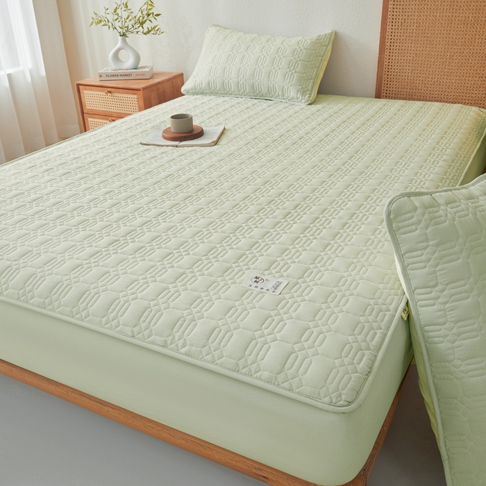 91家纺网 家纺一手货源 找家纺 邵依家纺 2026新款原棉防水床笠系列 菱格嫩绿