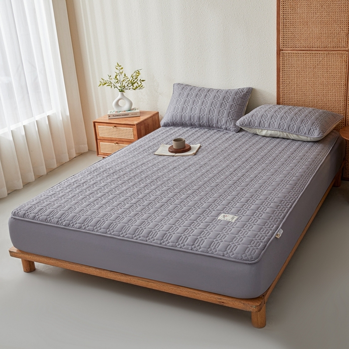 91家纺网 家纺一手货源 找家纺 邵依家纺 2026新款原棉防水床笠系列 菱格深灰