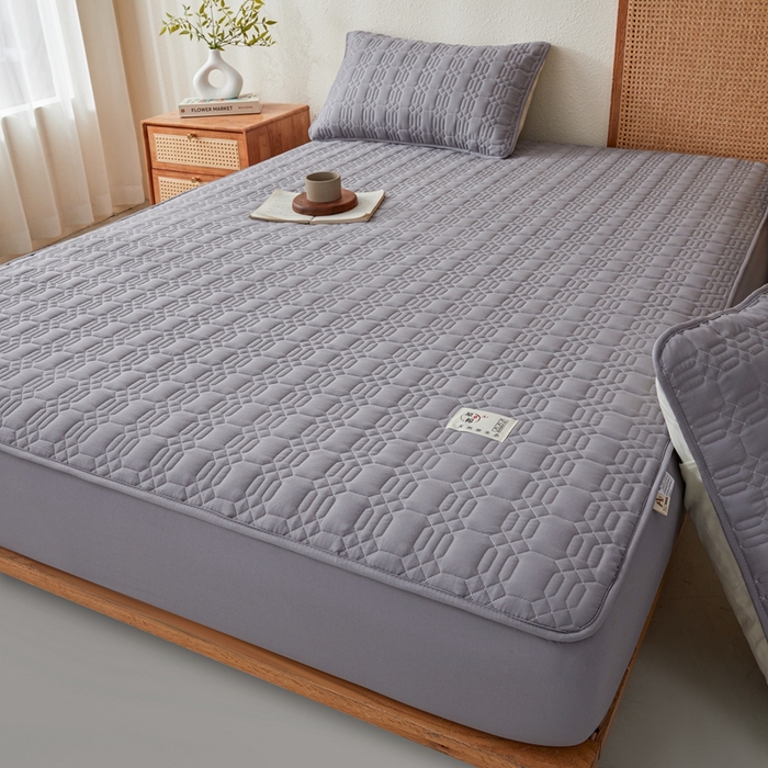 91家纺网 家纺一手货源 找家纺 邵依家纺 2026新款原棉防水床笠系列 菱格深灰