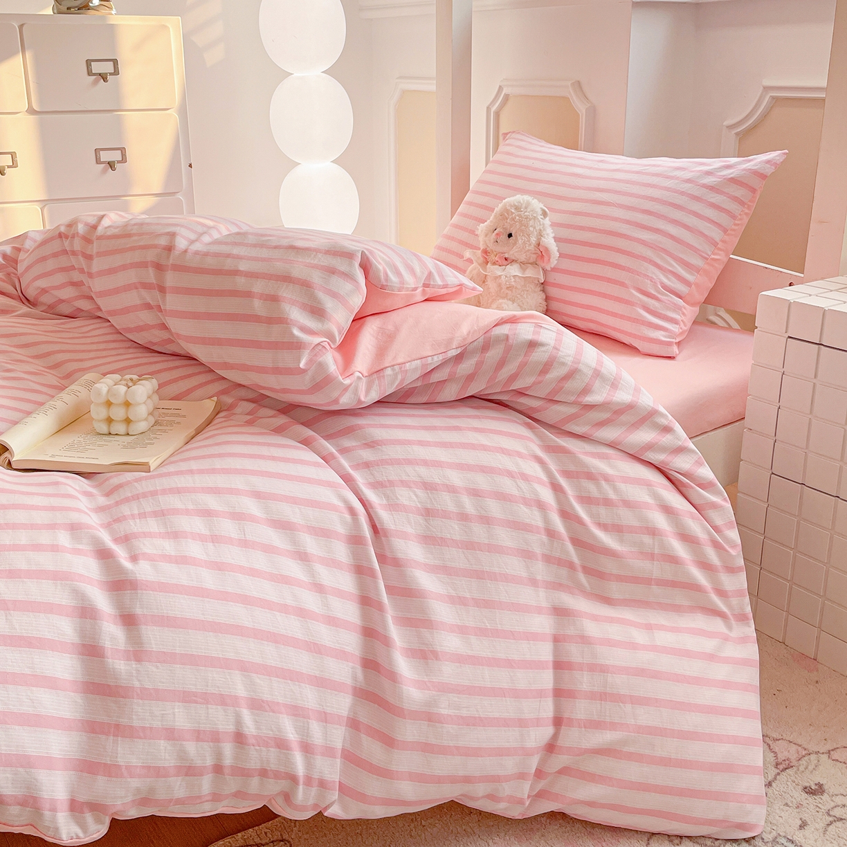 91家纺网 家纺一手货源 找家纺 （总）纽缦家纺 2026新款水洗棉简约格子风学生床套件系列