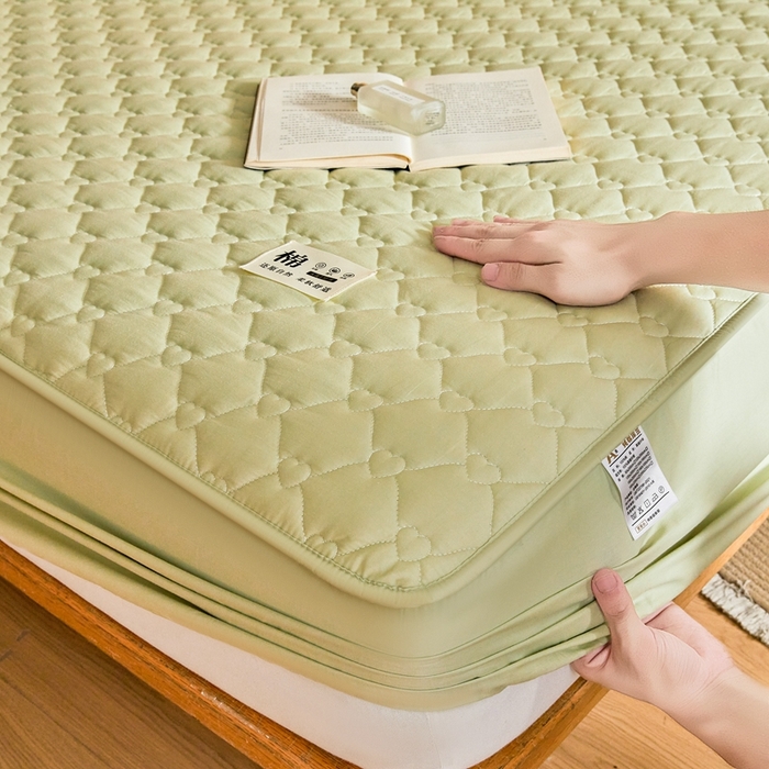 91家纺网 家纺一手货源 找家纺 邵依家纺 2026新款A类加厚纯棉夹棉全棉床笠13372提供买家秀 爱心-橄榄绿