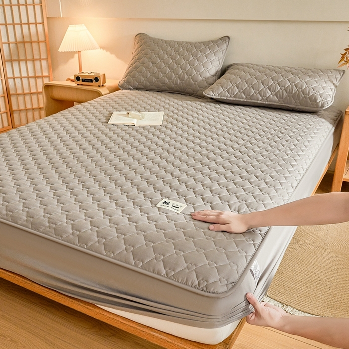 91家纺网 家纺一手货源 找家纺 邵依家纺 2026新款A类加厚纯棉夹棉全棉床笠13372提供买家秀 爱心-烟雾灰