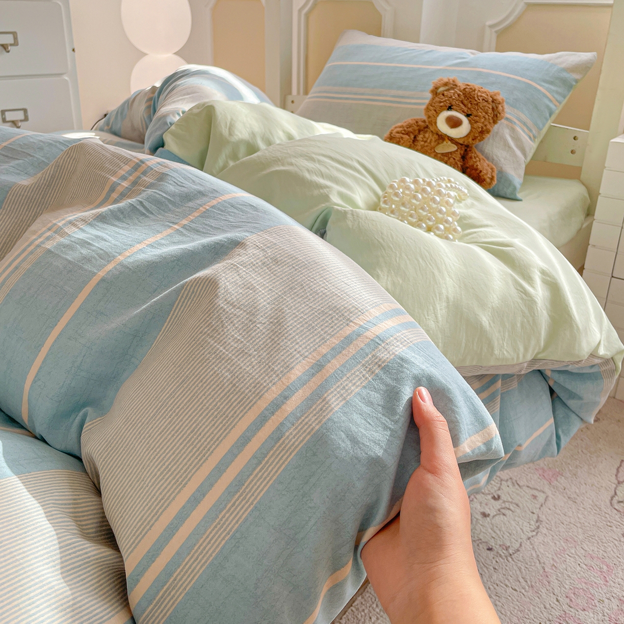 91家纺网 家纺一手货源 找家纺 纽缦家纺 2026新款水洗棉简约格子风学生床套件系列 淡香-兰