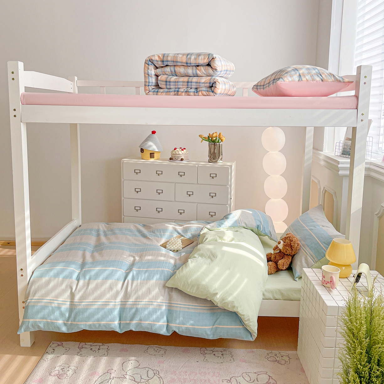 91家纺网 家纺一手货源 找家纺 纽缦家纺 2026新款水洗棉简约格子风学生床套件系列 淡香-兰